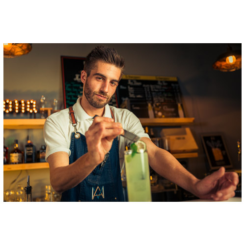 photographie publicitaire, packshot, bar, pub, AK production, Marseille, barman